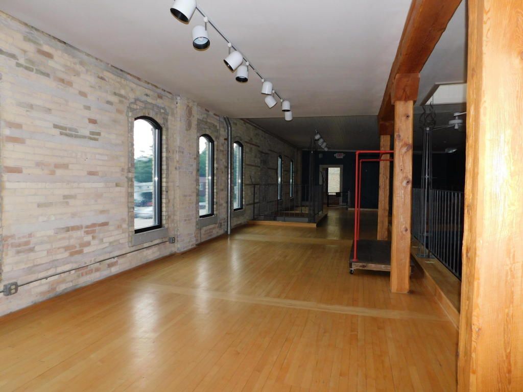 234 S Main St, Fort Atkinson, WI 53538